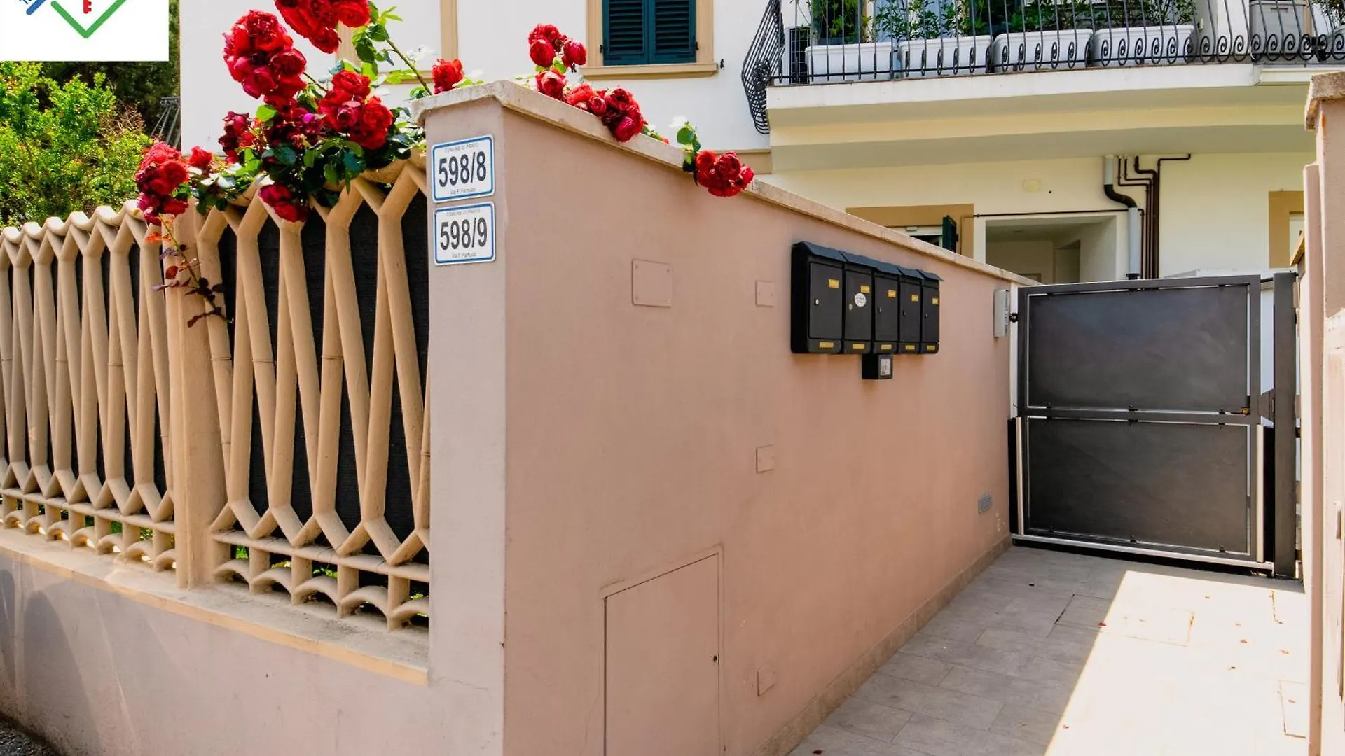 Apartament La Mansarda Chic By Tuscanywego
